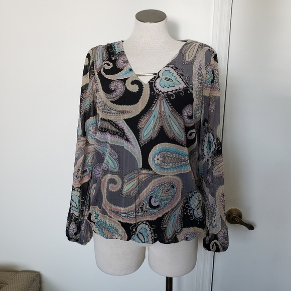 Dana Buchman Tops - Dana Buchman Paisley print Blouse